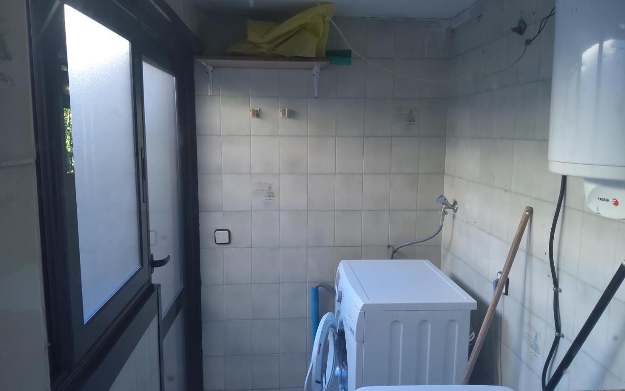 Holidays Domus Iano Esparreguera Kültér fotó
