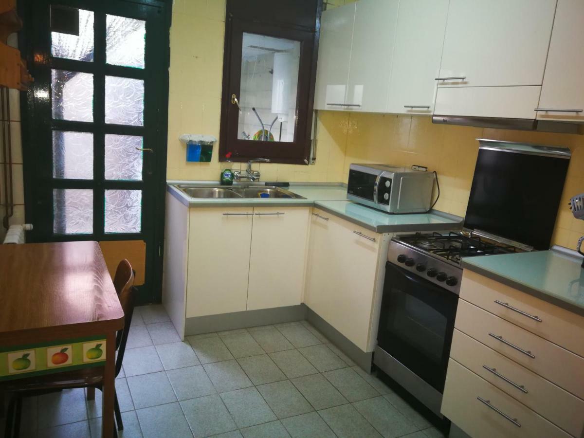 Holidays Domus Iano Esparreguera Kültér fotó